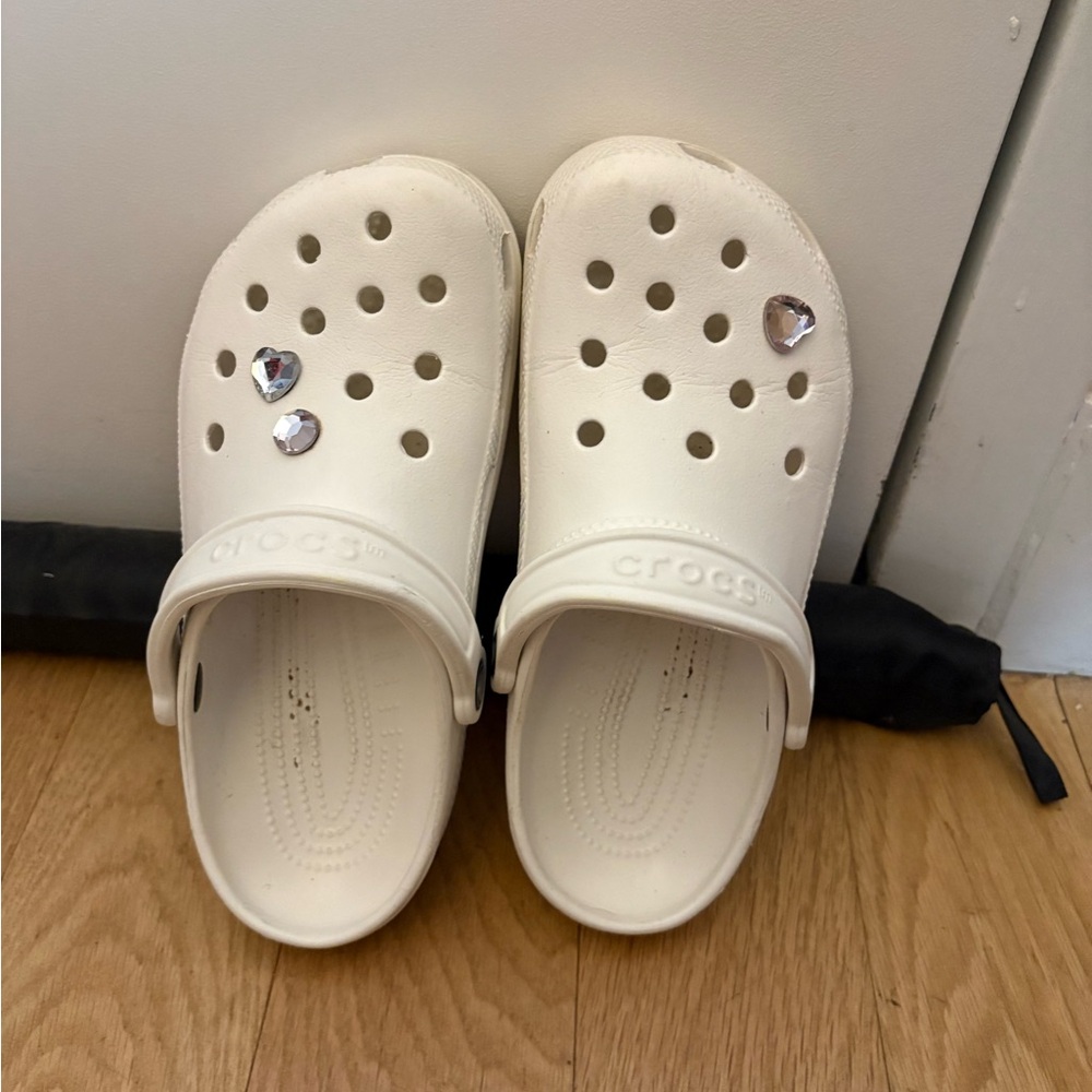 White Crocs - SZ 7